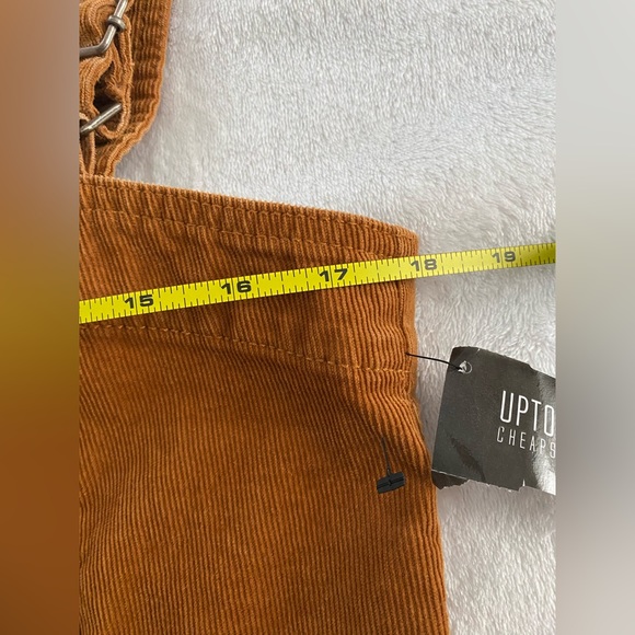 Cute cord dress to match the fall vibes🍂🍁 - Picture 3 of 6